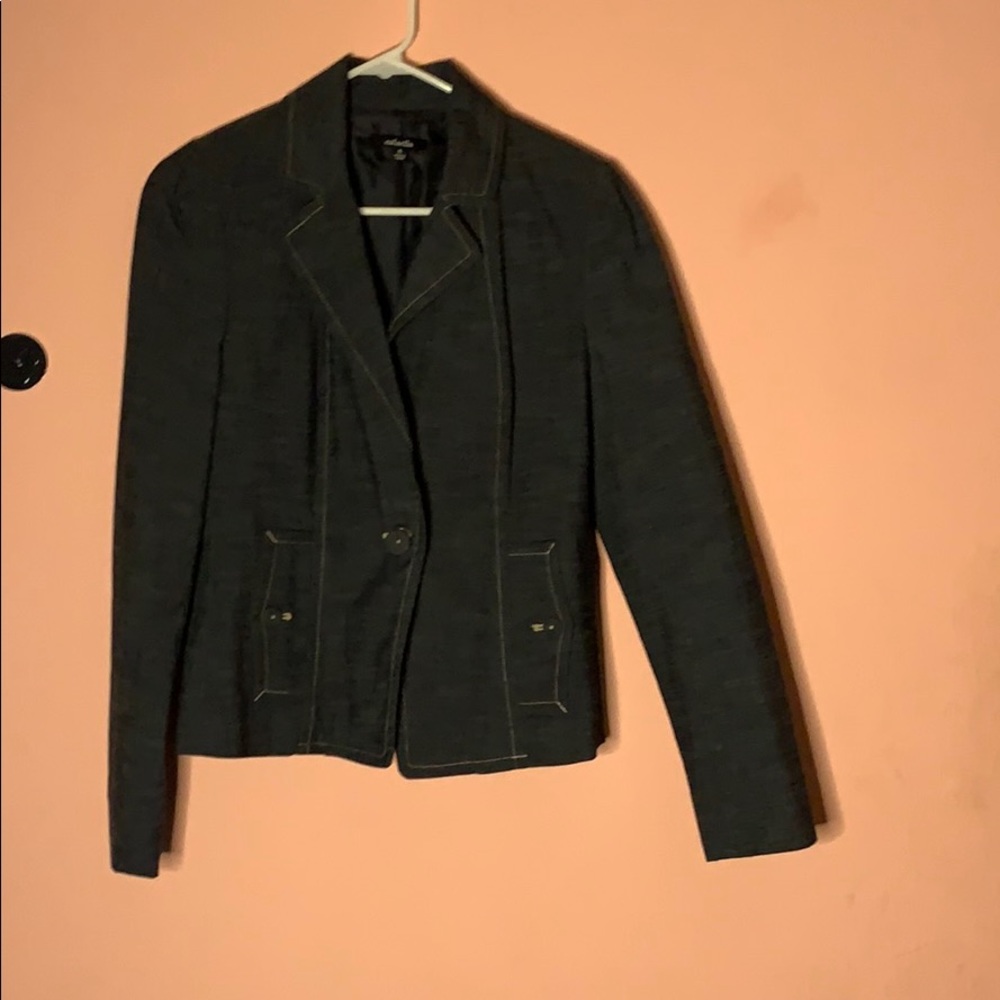 MUST HAVE Grey Blazer